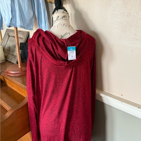 Red and Black heathered V-neck hooded lightweight pullover NWT - Picture 5 of 7